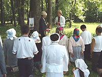Во время языческих молений в честь праздника Агавайрем, 2004 г.